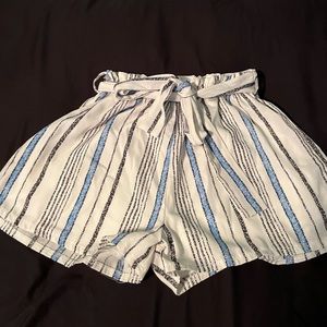 Stripped float shorts
